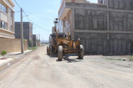 عملیات زیرسازی و آماده سازی کوچه های جهاد در کوی صفا