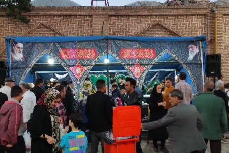 برپایی ایستگاه صلواتی در چهار نقطه شهر خوی با مشارکت هیات مذهبی