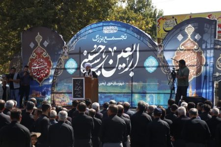تجمع بزرگ عزاداران اربعین حسینی در میدان شیخ نوایی برگزار شد