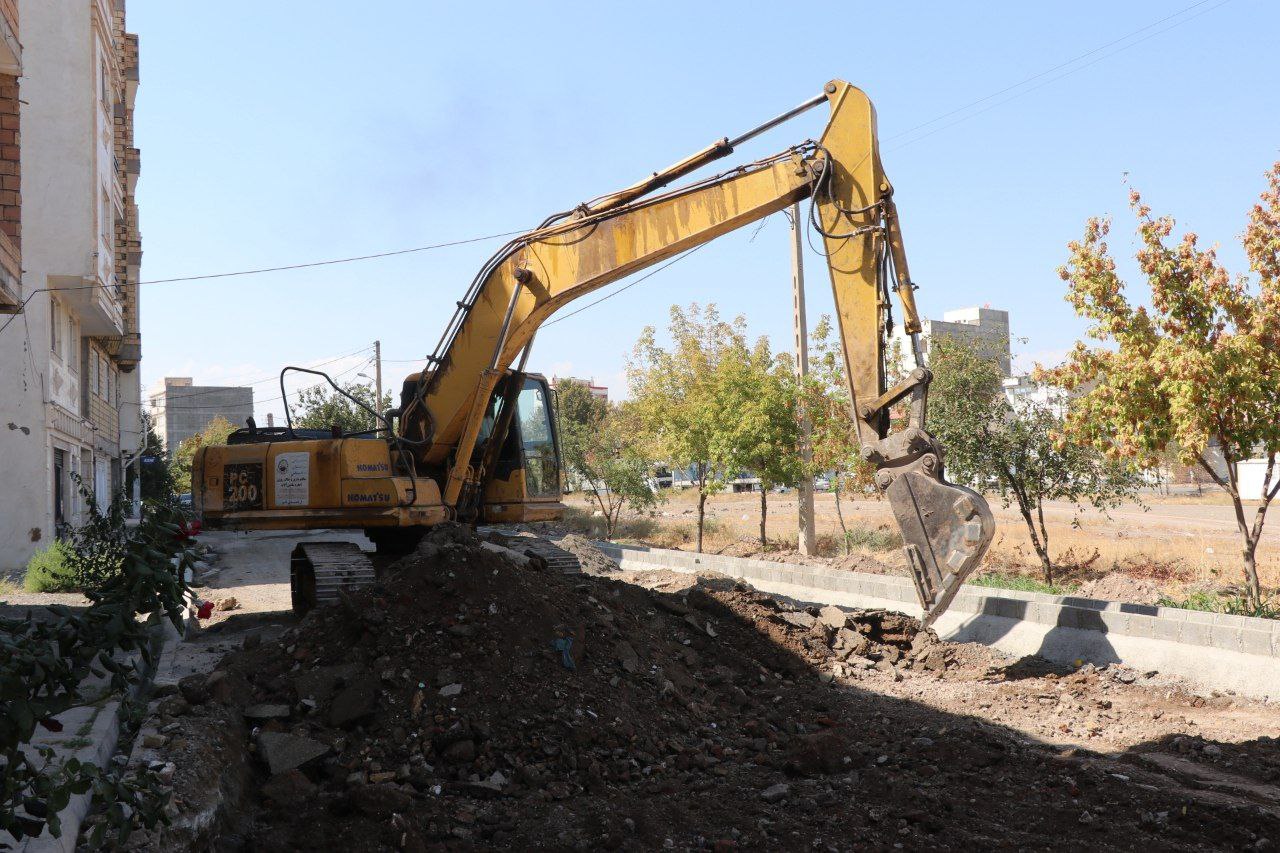 آغاز عملیات زیرسازی و آماده سازی در کوچه فروزان ۱۱ منطقه جانبازان